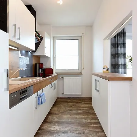 Haus Zur Moewe - Poolnutzung - Garten - Tischtennis Bensersiel