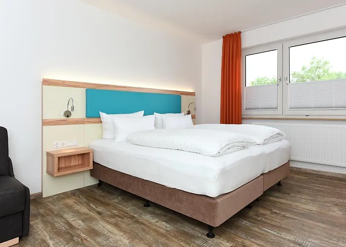 Haus Zur Moewe - Poolnutzung - Garten - Tischtennis Bensersiel